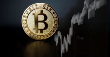 Bitcoin spinge il mercato