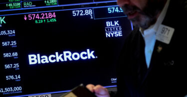 Impennata di Ethereum a $2.000: BlackRock Segnala Possibile Deposito per un ETF su Ethereum